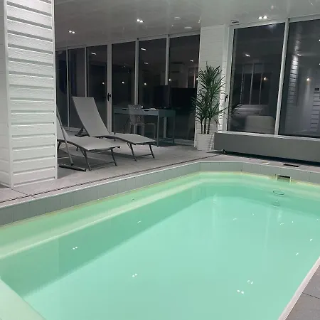 Loft Spa Centre Piscine Privée Intérieure Chauffée Appartement *